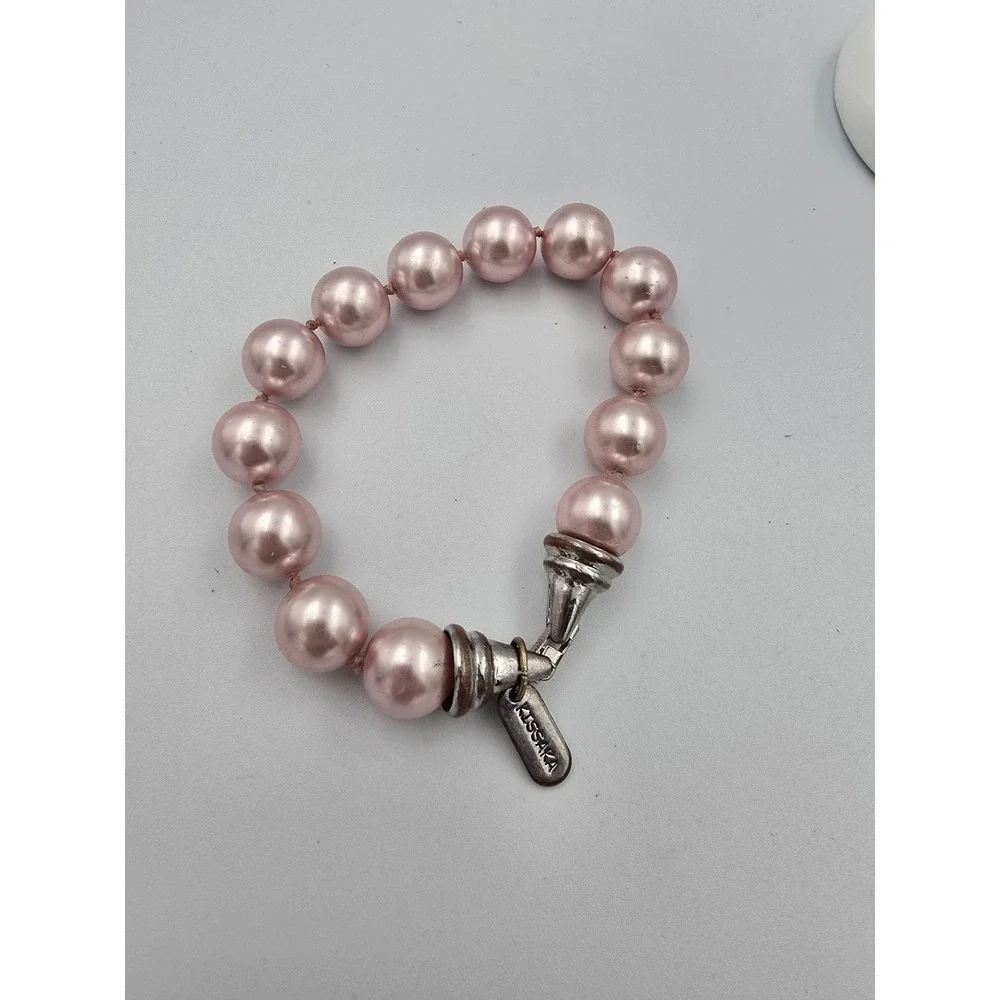 KISSAKA‎ Vintage Pink Faux Pearl Glass Bracelet Barbie Spring